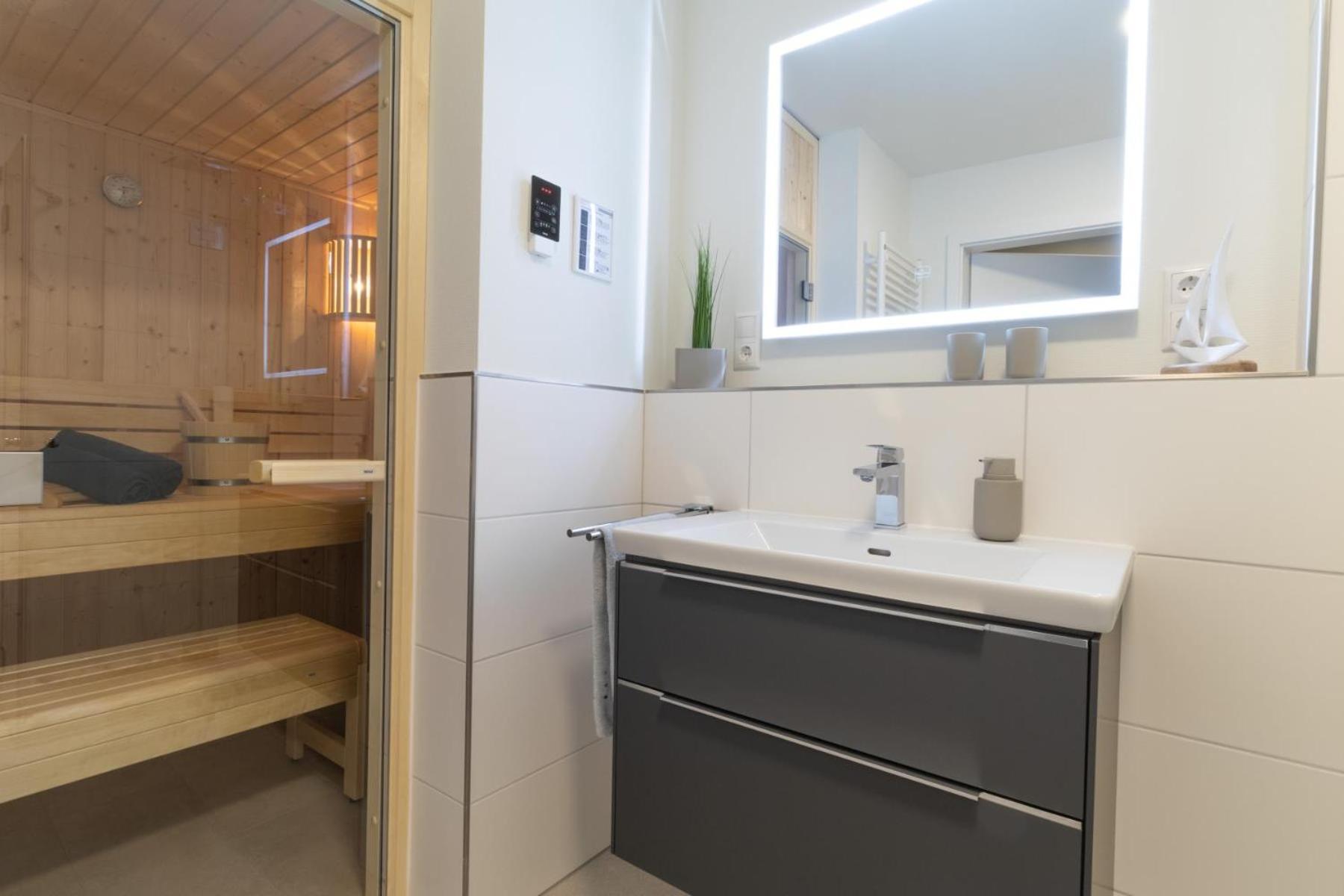 Dorumer Sielhuus 19 Mit Dachterrasse Und Sauna Exterior photo
